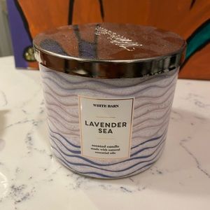 NWT Bath and Body Works Lavender Sea Candle